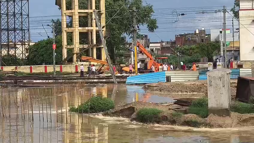 Kasganj heavy rain