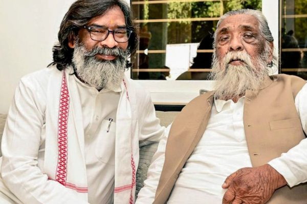 Former Jharkhand CM Shibu Soren passed away, breathed his last in Delhi hospital
