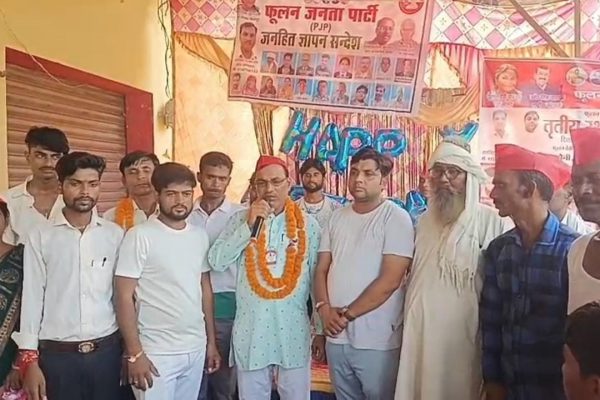 बरेली: फूलन देवी जयंती पर कश्यप राजनीति में नई हुंकार,“अपनी ताकत पहचानो” -रामनिवास कश्यप फूलन की विरासत, कश्यप एकता का संकल्प — मैंनी से उठी नई हुंकार