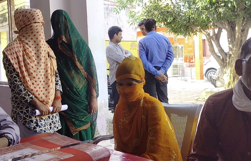 मैनपुरी में नाबालिग छात्रा से दुष्कर्म:बाजार से होटल ले जाकर नशीली कोल्ड ड्रिंक पिलाई 2 image 104 1