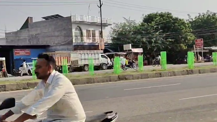 कानपुर-इटावा हाईवे पर तेज रफ्तार ट्रक ने स्कूटी सवारों को कुचला, मामा गंभीर रूप से घायल, ट्रक चालक गिरफ्तार 2 image 181 1
