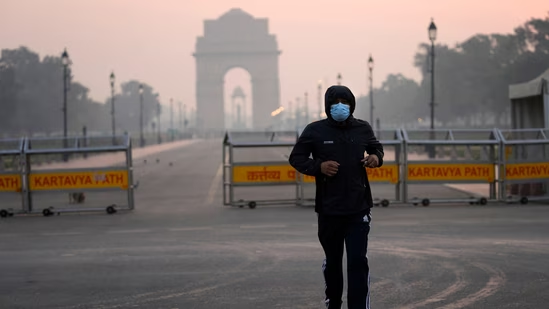 दिवाली पर दिल्ली-NCR की हवा हुई जहरीली, AQI 400 पार, GRAP-2 लागू