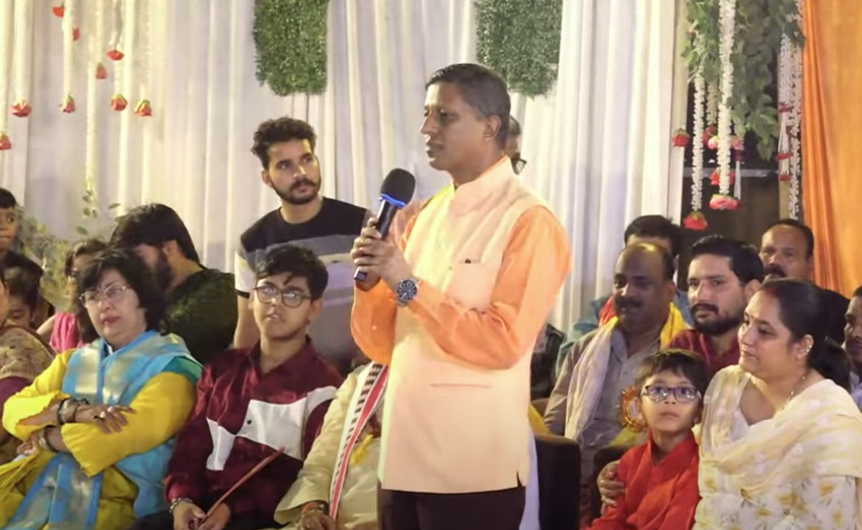 कानपुर देहात: अकबरपुर में 155वीं रामलीला, बारिश के बावजूद उत्साह बरकरार 3 image 32 1