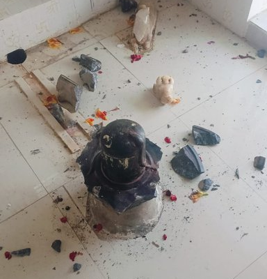 A 100-year-old Shiva temple in Gauri Lakhkha village in Kanpur was vandalized, with idols vandalized.
