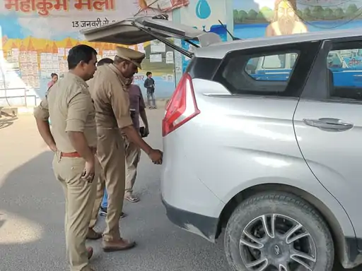 कानपुर देहात में सड़क सुरक्षा अभियान तेज, स्टंट करने वाले 216 बाइक सवारों पर कार्रवाई 3 image 373 2