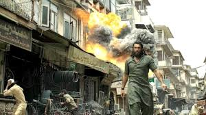 6 एकड़ का सेट, 500 लोग, 20 दिन… पाकिस्तान के बाहर कैसे रचा गया फिल्म ‘धुरंधर’ का ल्यारी? 2 image 162 1