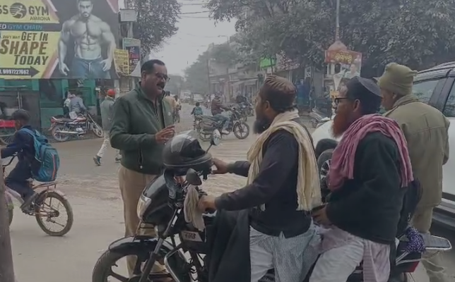 amroha-traffic-police-action-310-vehicles-challan