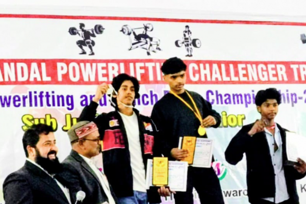 कानपुर में मंडलीय पावरलिफ्टिंग चैंपियनशिप: आस्तिक राजावत बने सबसे बड़े विजेता