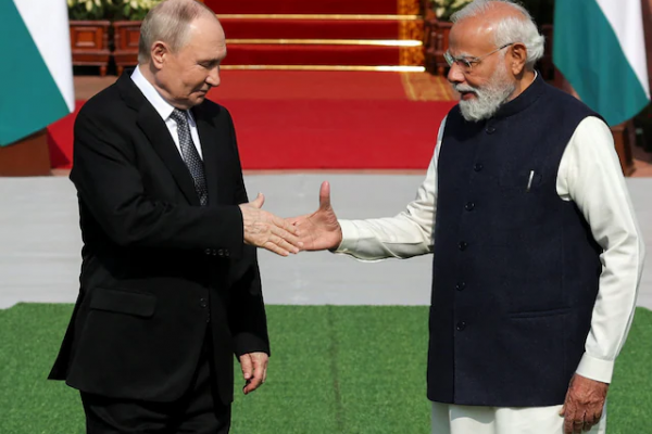 Modi–Putin Summit LIVE: What did Putin write in the Rajghat visitors' book?