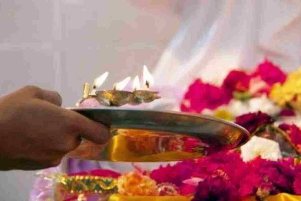 पूजा करते समय न करें ये भूल, जान लें जरूरी नियम, वरना अधूरी रह सकती है आपकी पूजा