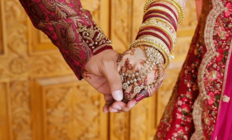 Kanpur Love Marriage Murder: 3 महीने में टूटा सात जन्मों का साथ, पति ने नवविवाहिता दीपिका की हत्या कर दी