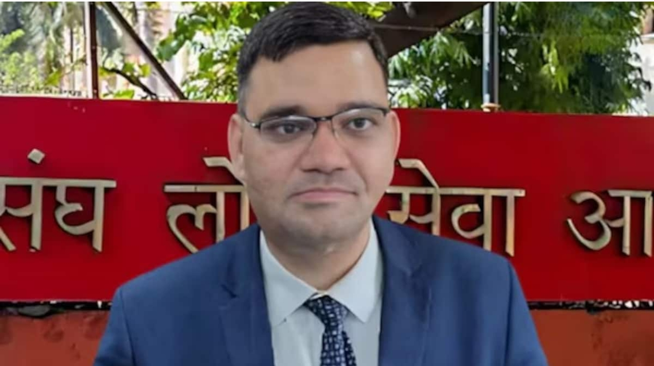 जाने कौन हैं IAS रिंकू सिंह राही जिन्होंने दिया इस्तीफा,क्या रही बड़ी वजह_पढ़े पूरी खबर