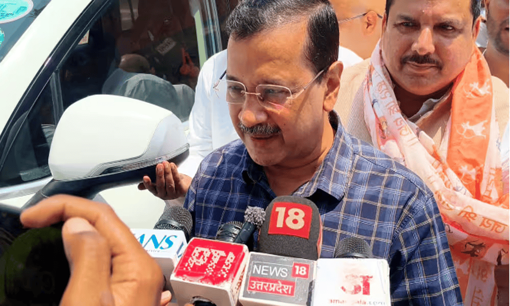 रामलला के दरबार पहुंचे पूर्व मुख्यमंत्री अरविंद केजरीवाल, बोले- सुख-समृद्धि की कामना की