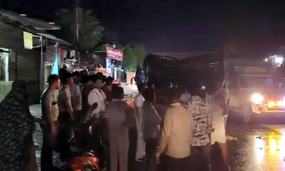हमीरपुर में खड़ी ट्रैक्टर-ट्रॉली में पीछे से घुसी बाइक, एक की मौके पर मौत; दूसरा घायल