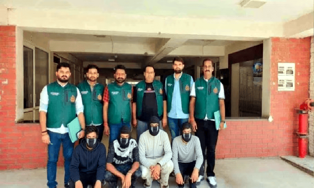 दिल्ली में पकड़े गये ISI से जुड़े 4 आतंकी, रच रहे थे कई धार्मिक स्थलों पर हमले की साजिश