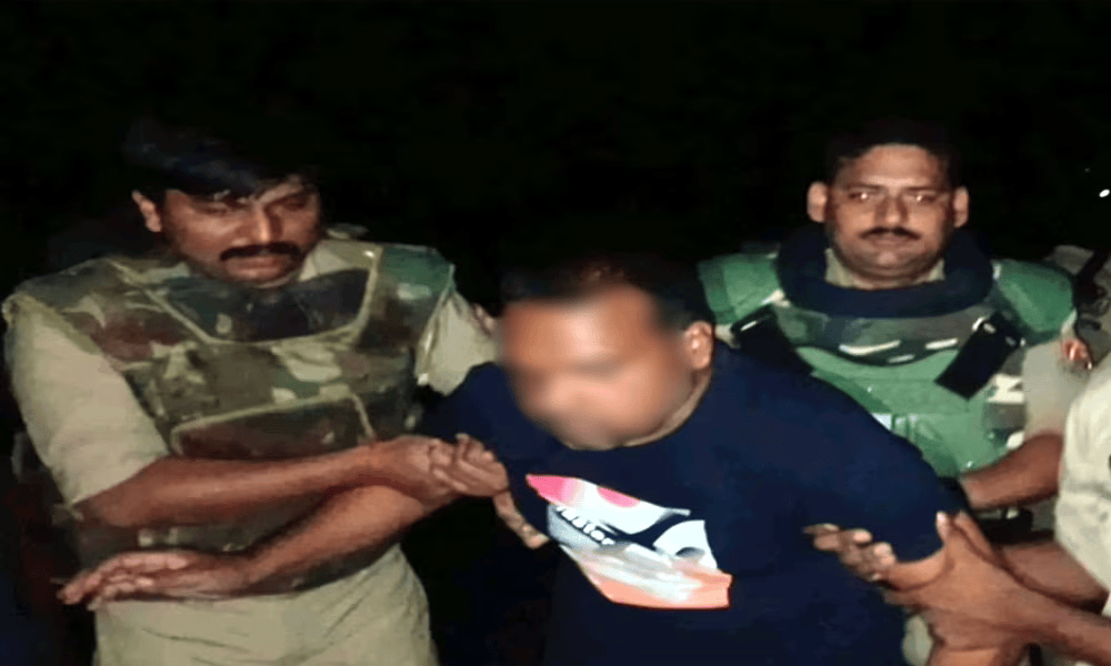 फतेहपुर में बदमाशों से पुलिस की मुठभेड़, हिस्ट्रीशीटर के पैर में लगी गोली; साथी फरार
